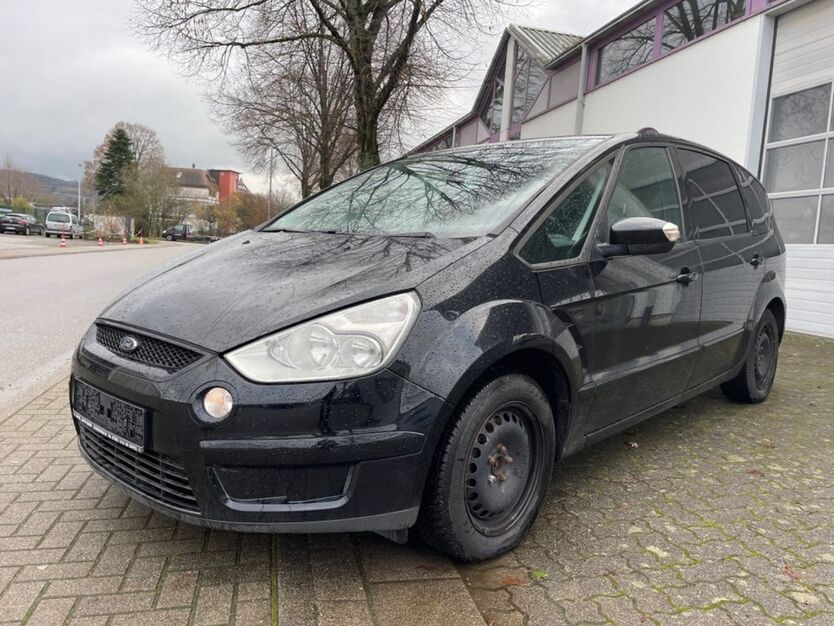 Ford S-Max 258.000 km 2.899 € Kippenheim 77971