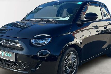 Fiat 500e 27.242 km 18.990 &euro; Homburg 66424