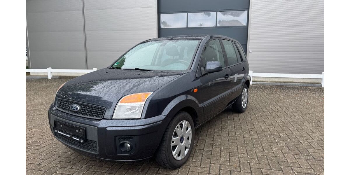 Ford Fusion 167.800 km 2.499 &euro; Ganderkesse 27777