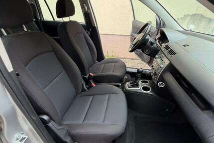 Mazda 2 181.300 km 1.399 &euro; Dachau 85221