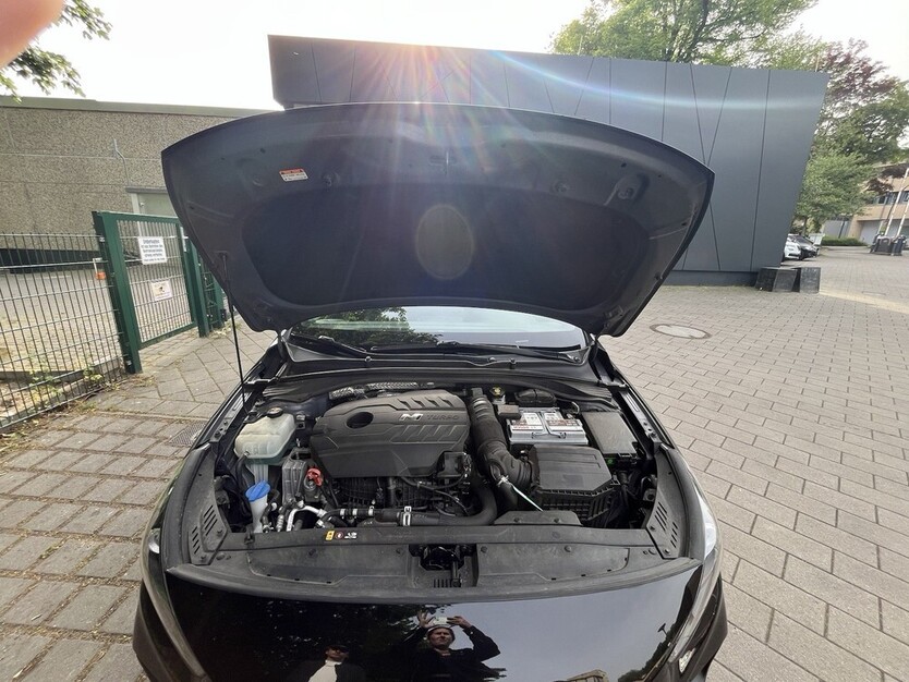 i30