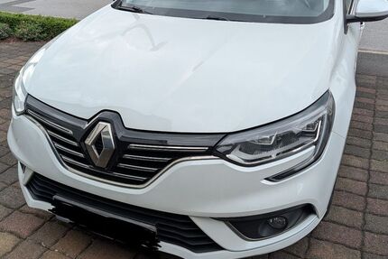 Renault Megane 148.000 km 7.600 &euro; Unna 59423