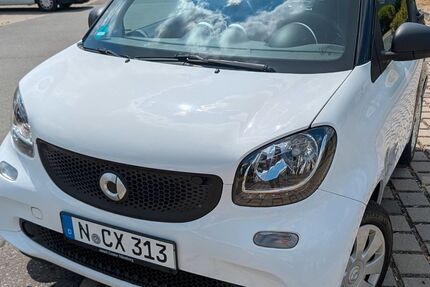 Smart ForTwo 20.000 km 10.300 &euro; Nürnberg 90403