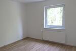 + 2 Zimmer mit Balkon +