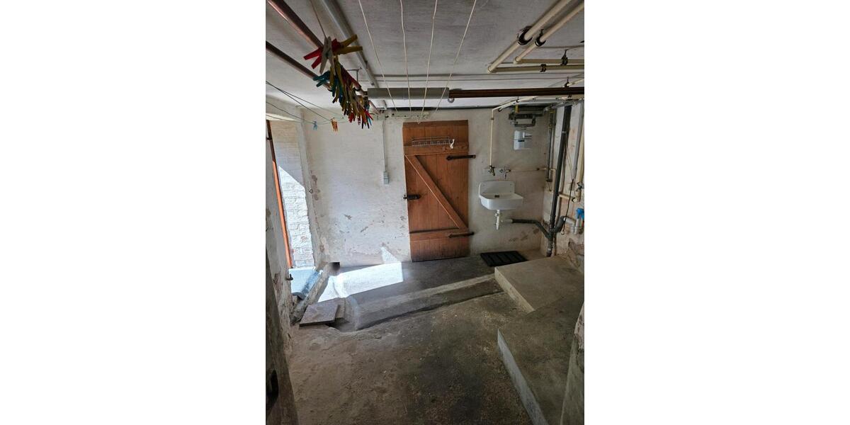 Einfamilienhaus Neuhaus am Rennweg - 4 Zimmer, 85 m&sup2;, 750&euro; | Angebot:26404816