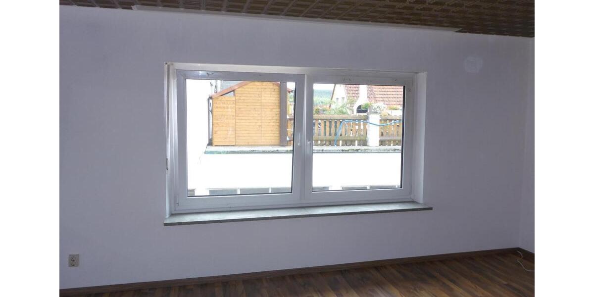 Einfamilienhaus Küps - 8 Zimmer, 160 m&sup2;, 135.000&euro; | Angebot:27132762
