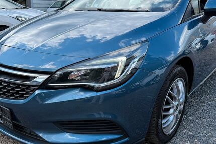Opel Astra 163.131 km 8.990 &euro; Hamburg 22179