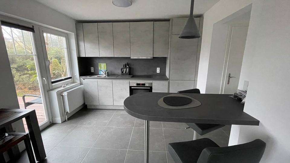 Einfamilienhaus Husum - 3 Zimmer, 100 m&sup2;, 1.400&euro; | Angebot:25419087