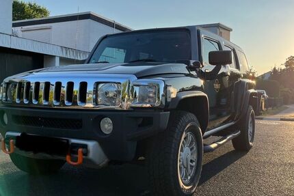 Hummer H3