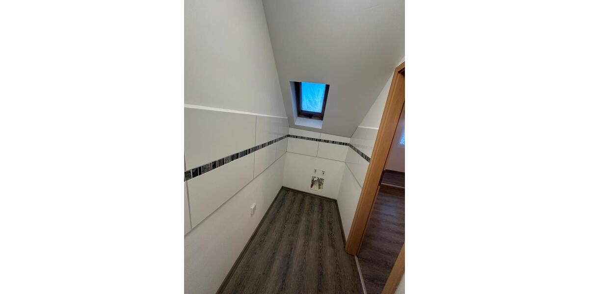 Mehrfamilienhaus, Wohnhaus Homberg (Efze) - 5 Zimmer, 150 m&sup2;, 170.000&euro; | Angebot:26662746