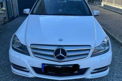 Mercedes C 220