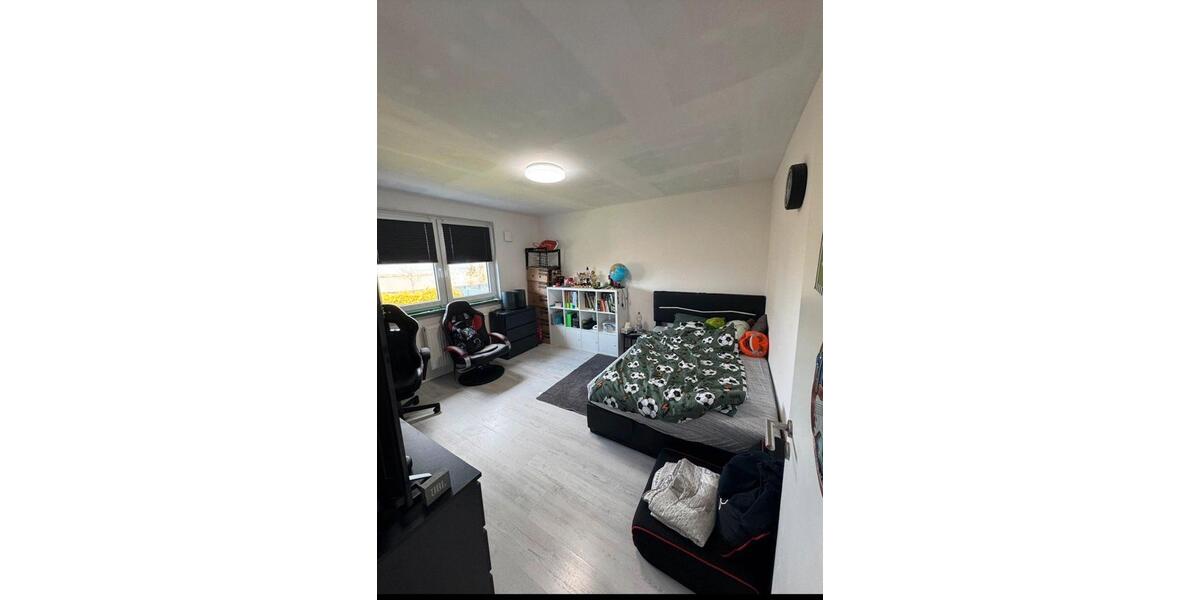Bungalow Am Ettersberg - 4 Zimmer, 106 m&sup2;, 310.000&euro; | Angebot:27044463