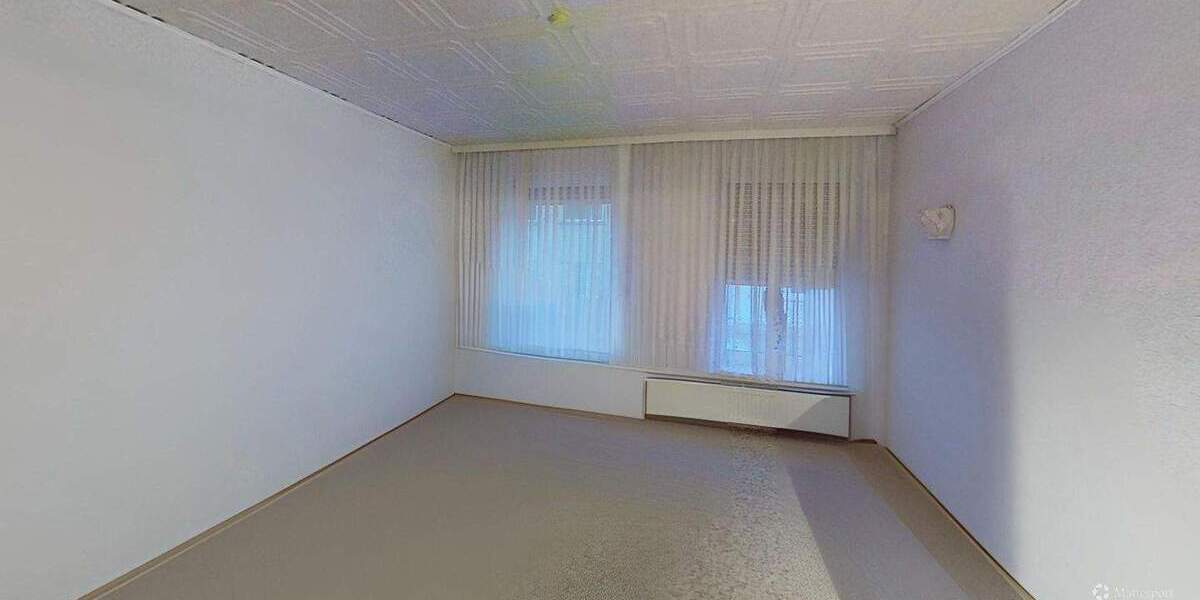 Etagenwohnung Tangerhütte - 5 Zimmer, 105 m&sup2;, 39.000&euro; | Angebot:25726047