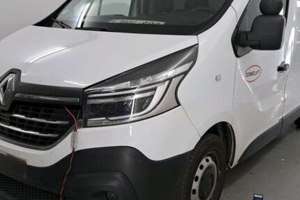 Renault Trafic 229.059 km 9.990 &euro; Frankfurt am Main 60386