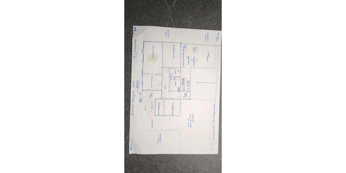 Erdgeschoßwohnung Weimar - 5 Zimmer, 96 m&sup2;, 1.212&euro; | Angebot:26374847