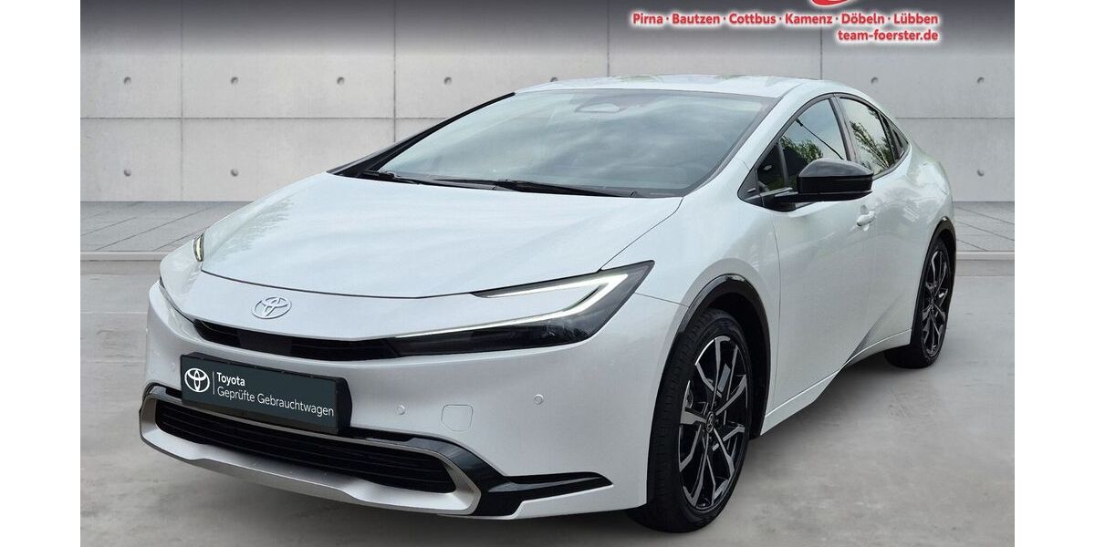 Toyota Prius 4.441 km 35.990 &euro; Pirna 01796