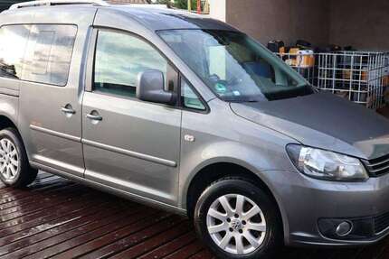 VW Caddy 135.000 km 6.800 &euro; Drei Gleichen 99869
