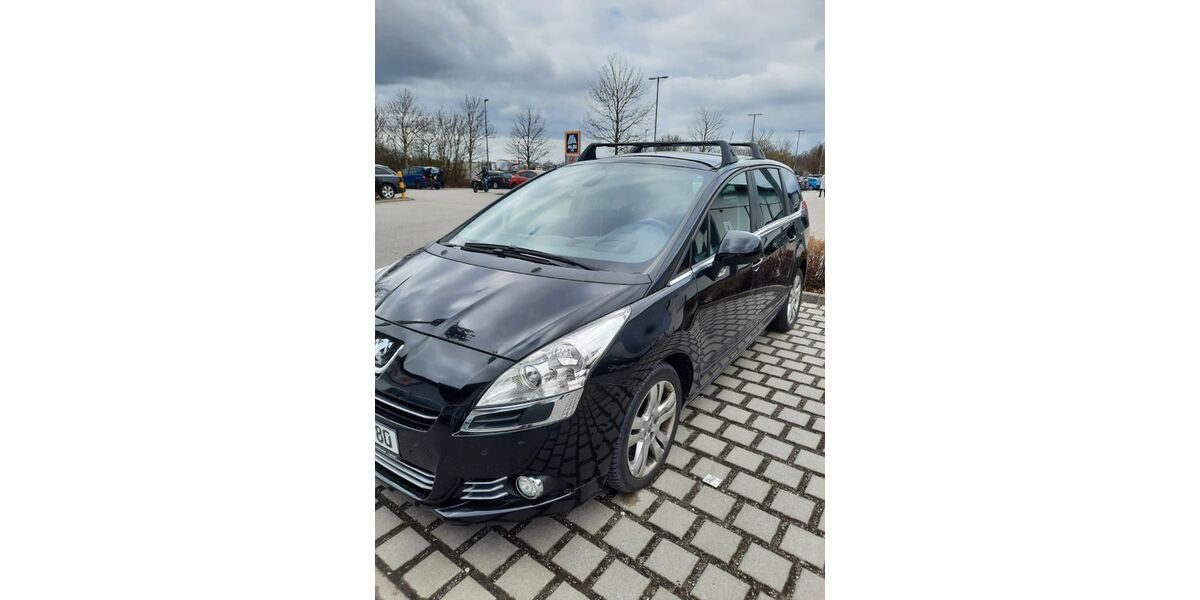 Peugeot 5008 208.000 km 5.500 &euro; Fürstenfeldbruck 82256