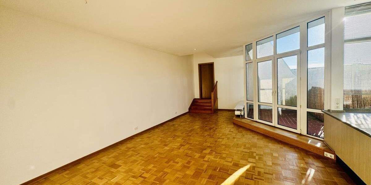 Etagenwohnung Berlin Charlottenburg - 3 Zimmer, 121 m&sup2;, 1.936&euro; | Angebot:25567451