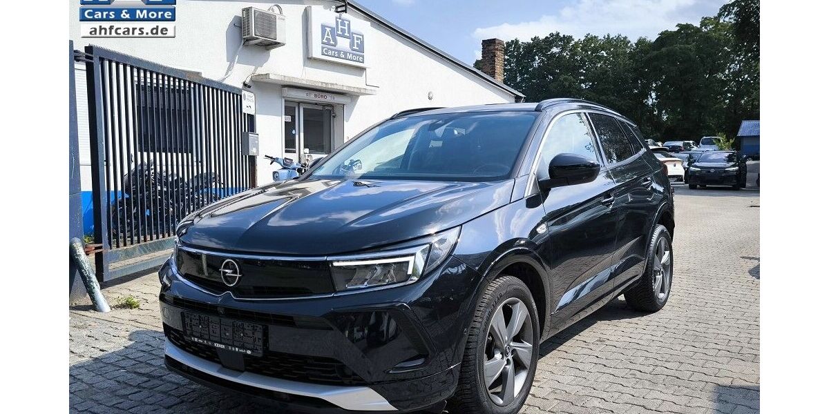 Opel Grandland (X) 36.591 km 12.590 &euro; Berlin 12109