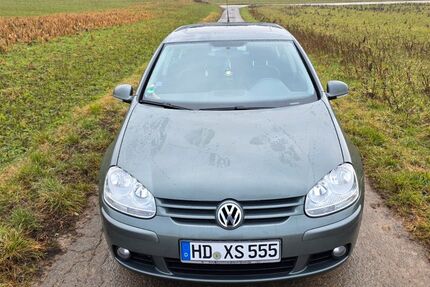VW Golf 190.000 km 3.599 &euro; Sinsheim 74889