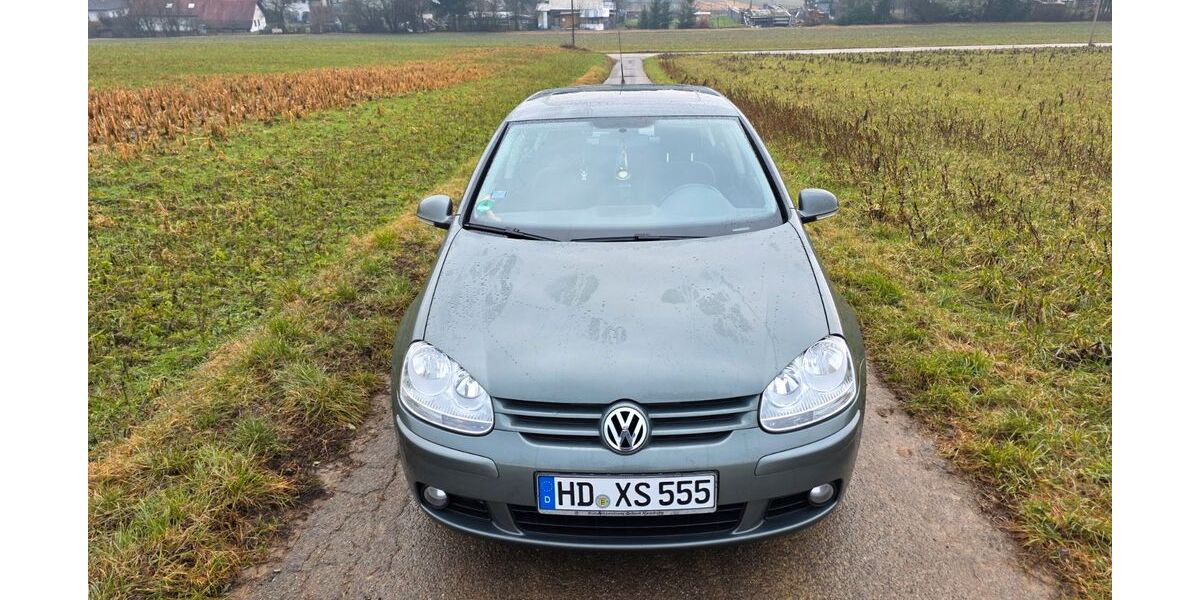 VW Golf 190.000 km 3.599 &euro; Sinsheim 74889