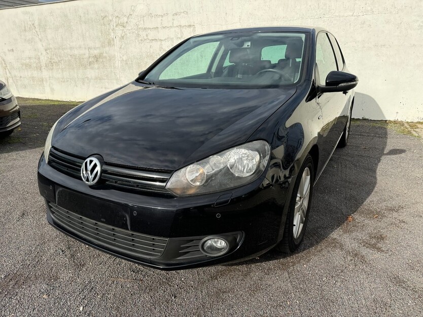 VW Golf 145.450 km 3.700 € Berlin 10178