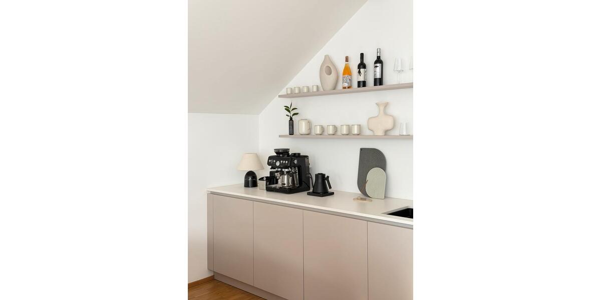 Wohnen auf Zeit Dresden Neustadt - 3.5 Zimmer, 130 m&sup2;, 2.250&euro; | Angebot:26556331