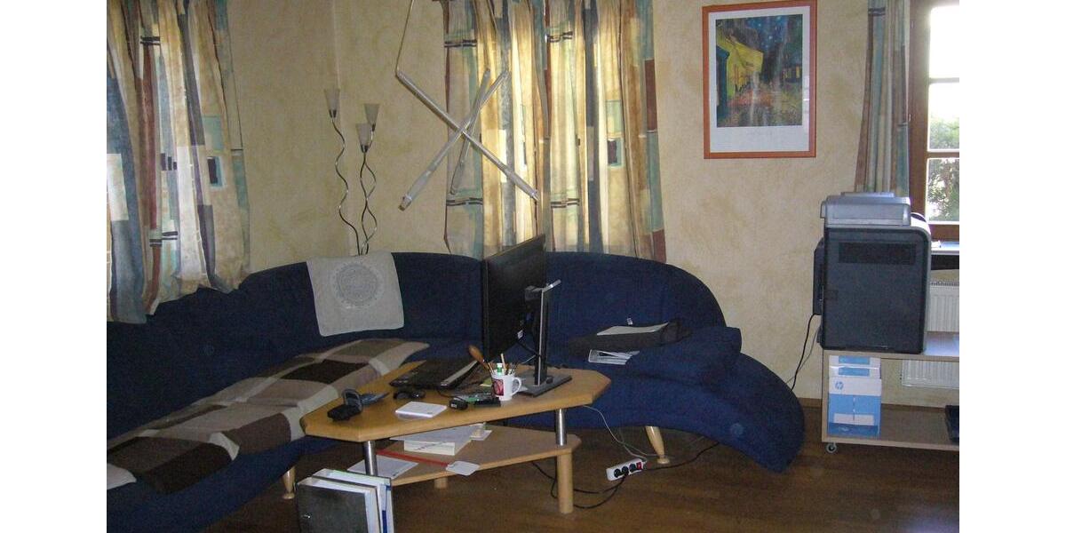 Einfamilienhaus Abenberg - 2 Zimmer, 80 m&sup2;, 800&euro; | Angebot:26411144