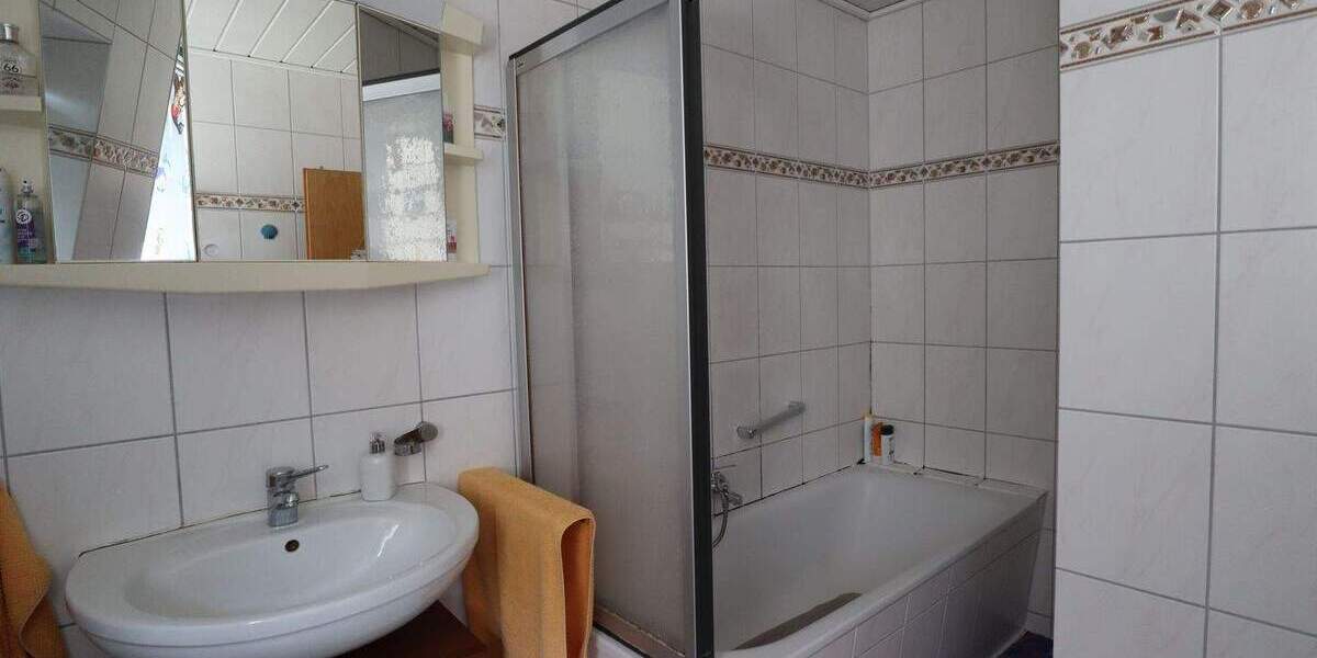 Einfamilienhaus Dortmund Berghofen - 8 Zimmer, 229 m&sup2;, 439.000&euro; | Angebot:25601931