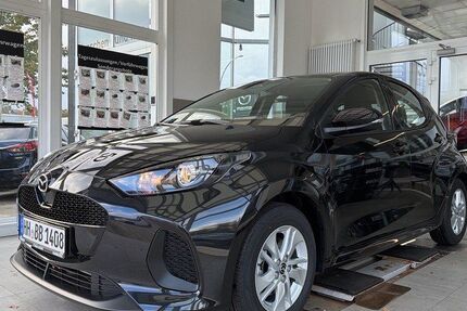 Mazda 2 Hybrid 3.557 km 22.950 &euro; Hamburg 22761
