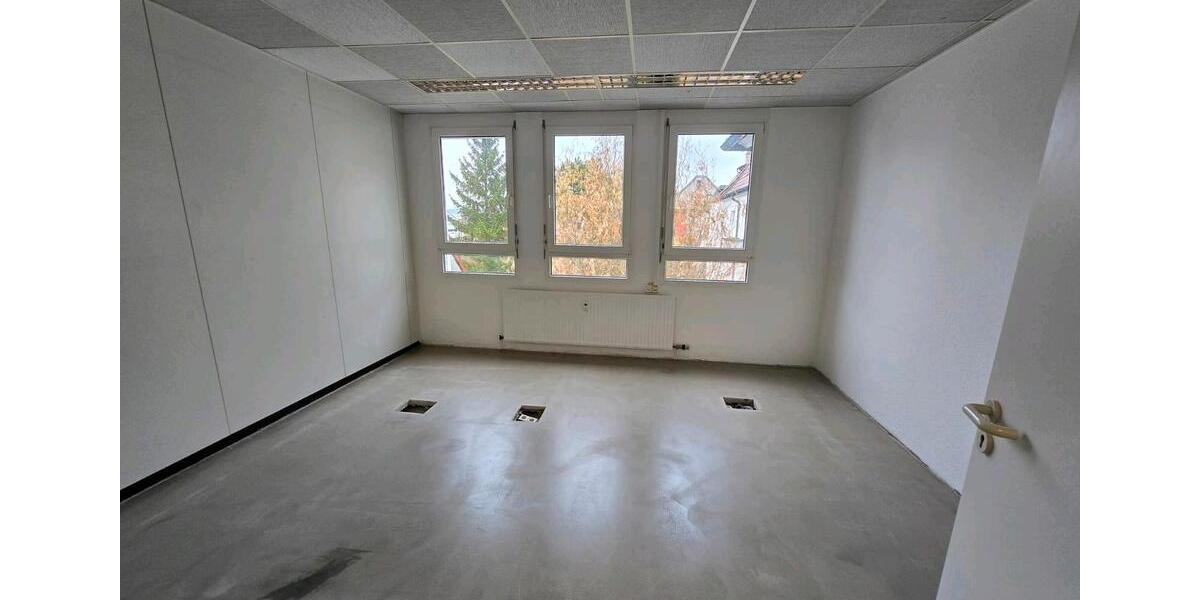 2 Räume in Praxis für Osteopathie in Waiblingen Nähe Bahnhof zimmer