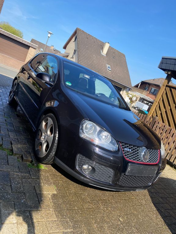 VW Golf 198.900 km 6.499 € Hagen 49170