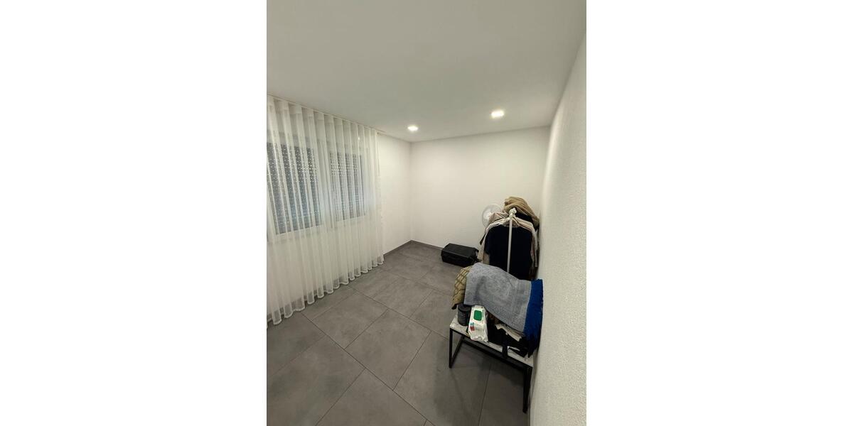 Erdgeschoßwohnung Neunkirchen - 3 Zimmer, 85 m&sup2;, 1.400&euro; | Angebot:26048066