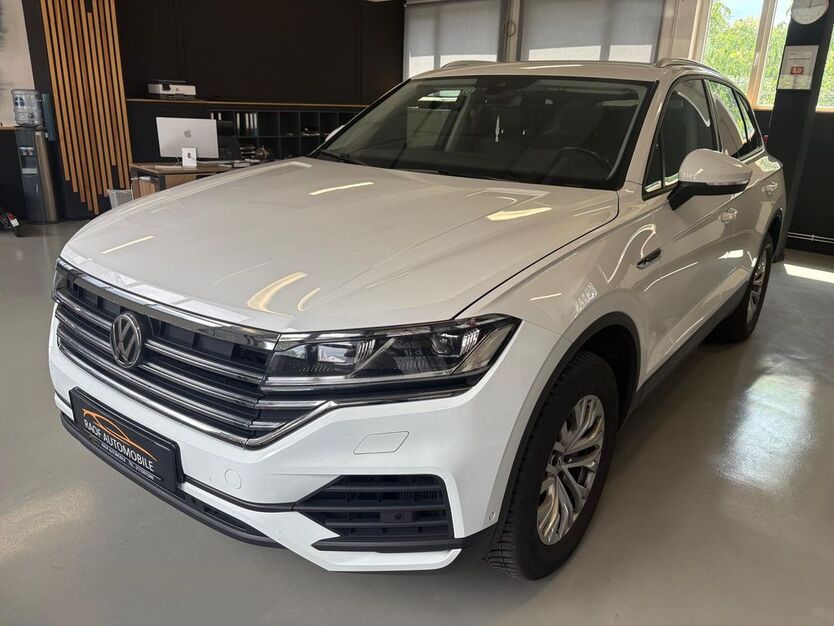 VW Touareg 92.000 km 36.900 € Heilbronn 74078