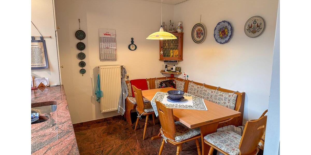 Villa Tülau - 11 Zimmer, 434 m&sup2;, 2.000&euro; | Angebot:22250385