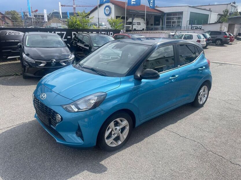 i10