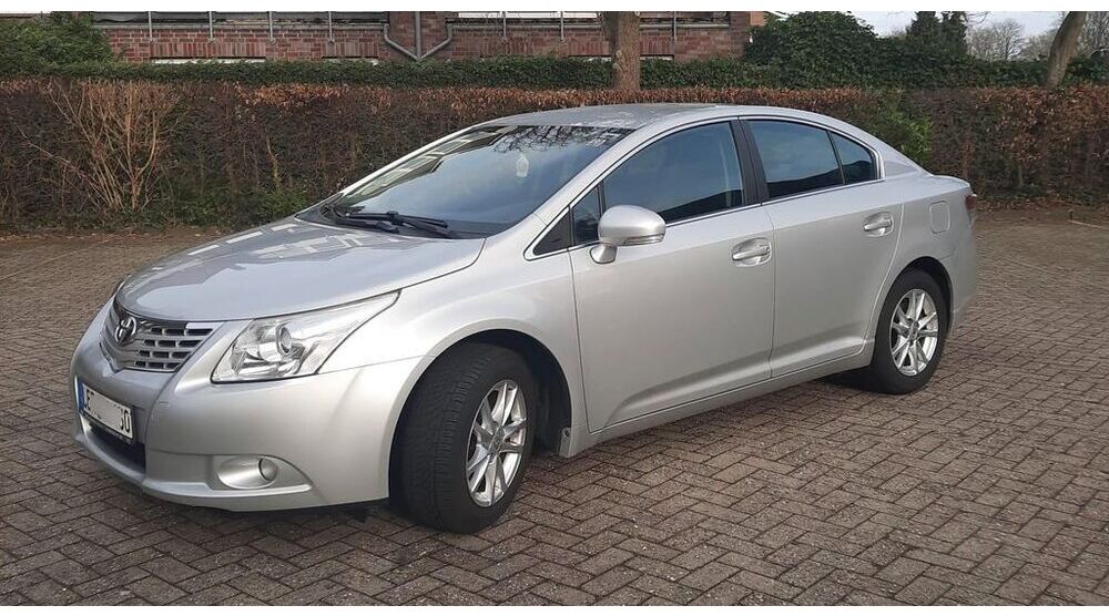 Avensis