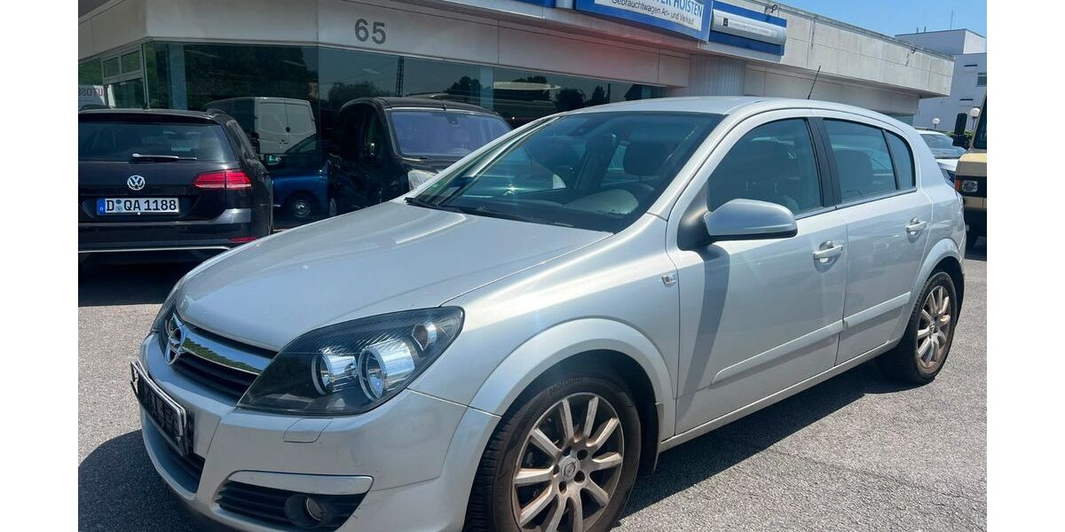Opel Astra 227.752 km 2.490 &euro; Neuss 41469