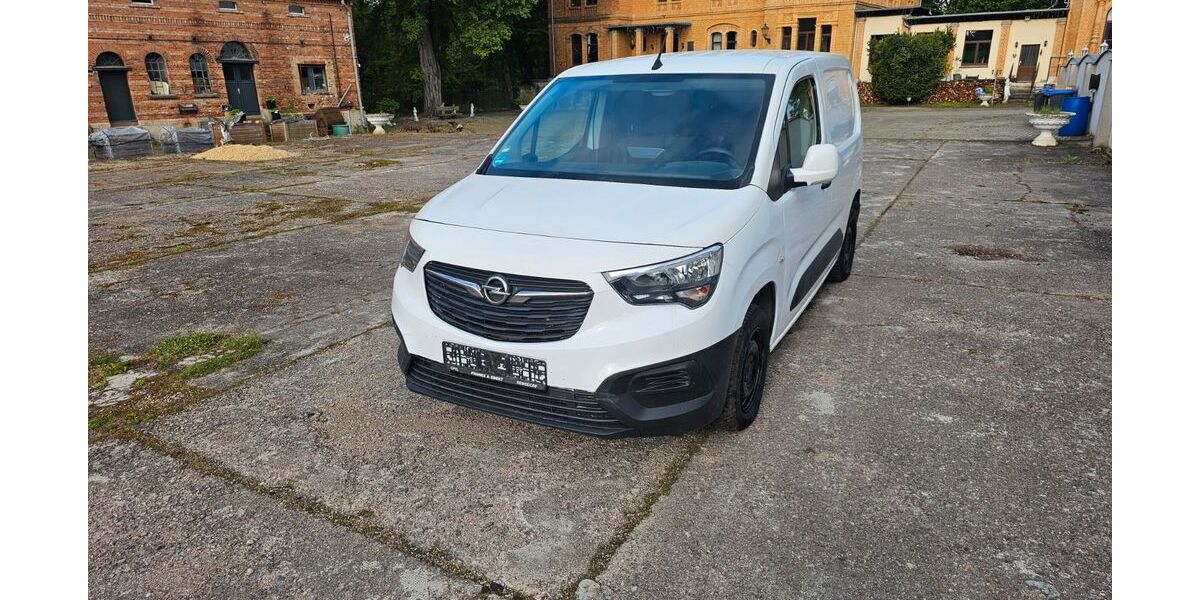 Opel Combo 189.000 km 6.100 &euro; Ettersburg 99439