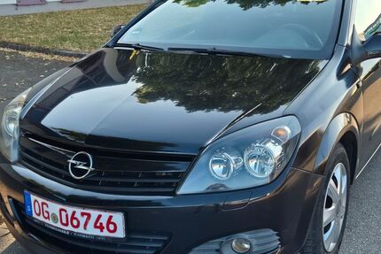 Opel Astra 219.000 km 2.444 € Kippenheim 77971