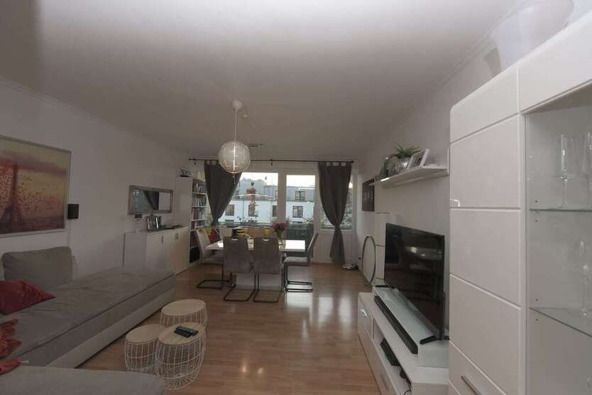 Wohnung zum Mieten in Essen 491,77 € 81.15 m²