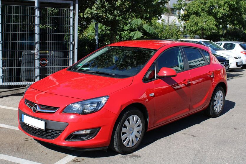 Opel Astra 39.360 km 9.450 € München 80339