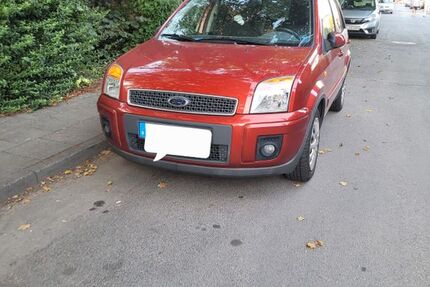 Ford Fusion 36.920 km 6.250 &euro; Köln 50997