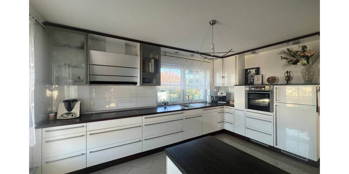 Einfamilienhaus Ruppichteroth - 5 Zimmer, 166 m&sup2;, 560.000&euro; | Angebot:23958982