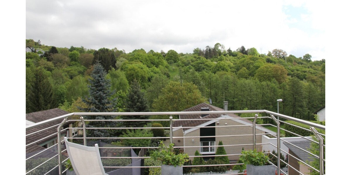 *Wohnkomfort auf allen Ebenen - ruhige Lage - moderne Ausstattung* - Doppelhaushälfte Bad Soden | Angebot:26832168