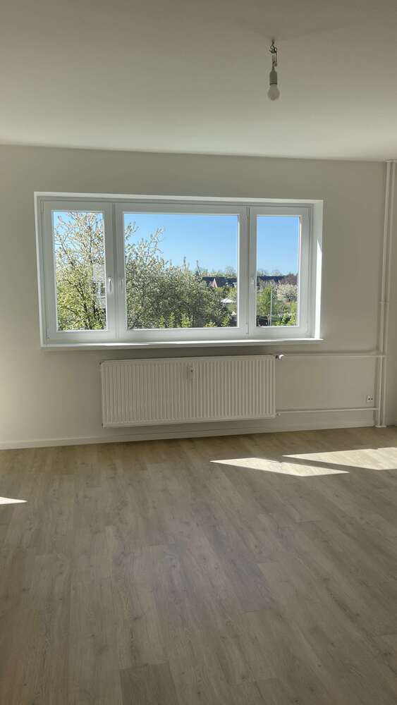 Wohnung zum Mieten in Lübeck 768 € 64 m²