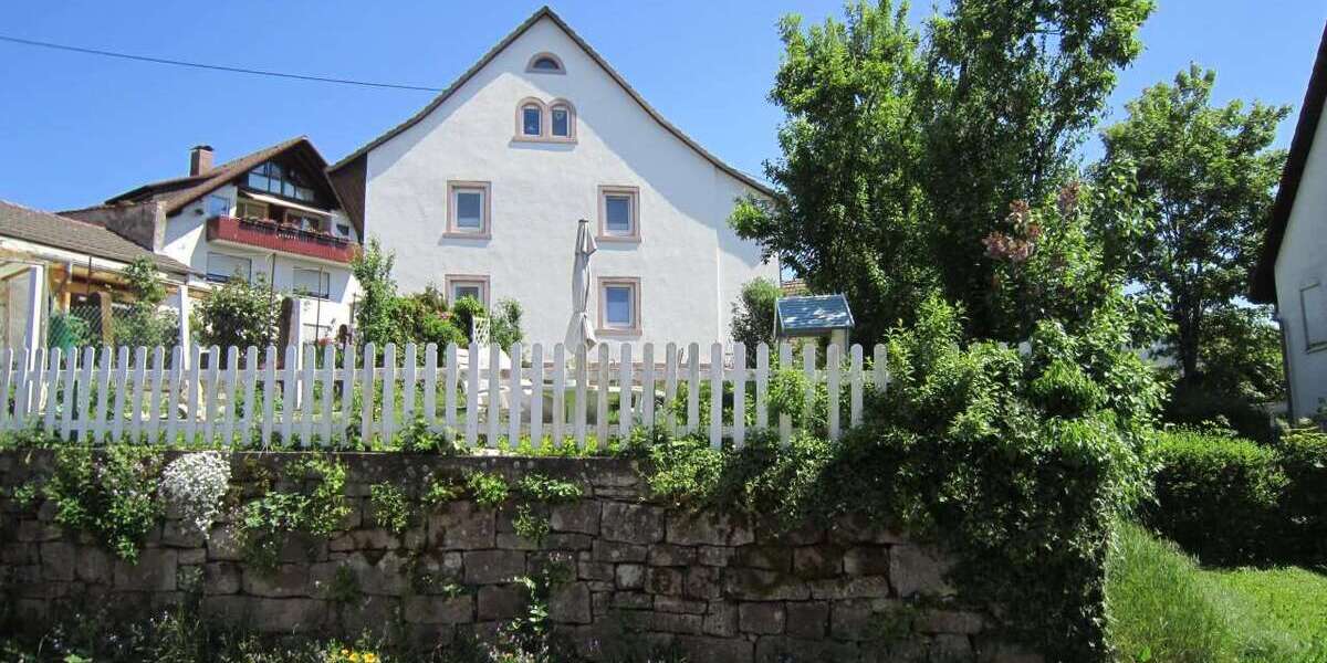 Etagenwohnung Steinen - 3.5 Zimmer, 124 m&sup2;, 325.000&euro; | Angebot:9225111