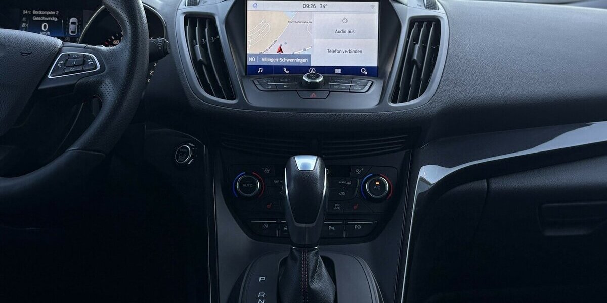 Ford Kuga 2.0 St Line SYNC/KAMERA/NAVI/SHZ/AHK/DAB 71.424 km 18.900 &euro; Villingen-Schwenningen 78054