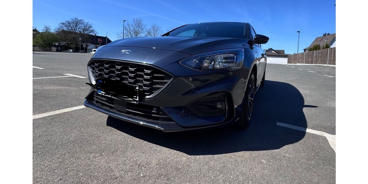 Ford Focus 75.404 km 16.000 &euro; Wissen 57537